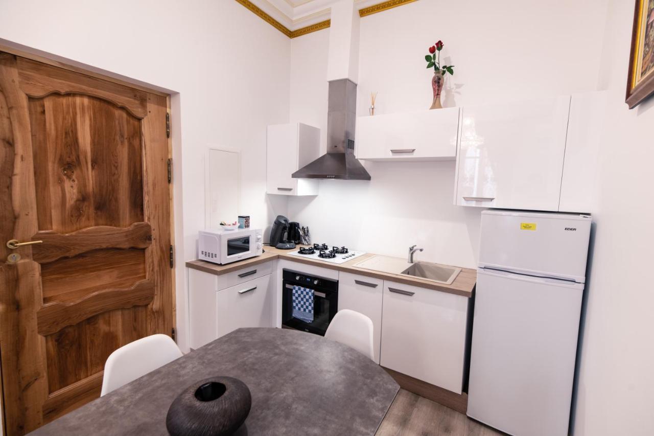 Appartement Maison De L'Eglise Du Couvent นาร์บอนน์ ภายนอก รูปภาพ